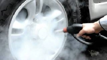 Why Steam Is the Best Way to Cleaning Car Rims